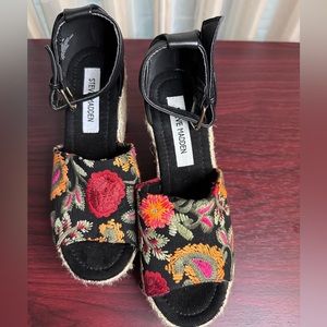 Steve Madden embroidered platform espadrilles